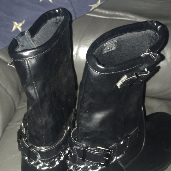 Neiman Marcus Boots with strap and chain - Picture 7 of 7